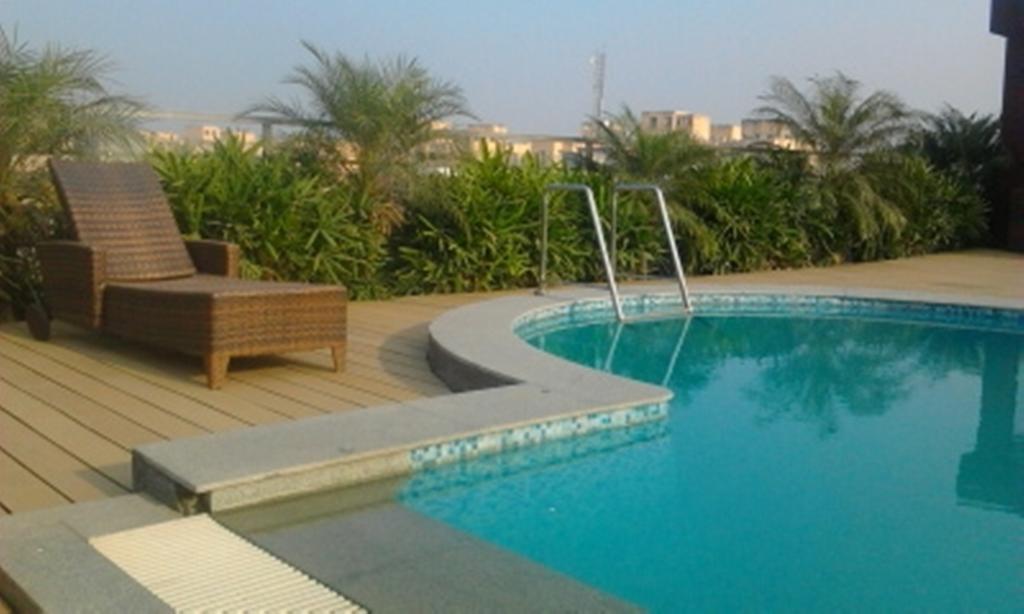 Hotel Haut Monde Gurgaon Bagian luar foto
